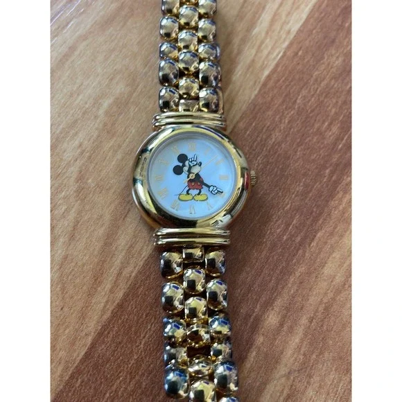 Rare Disney Vintage Collector‎Mickey Mouse Watch